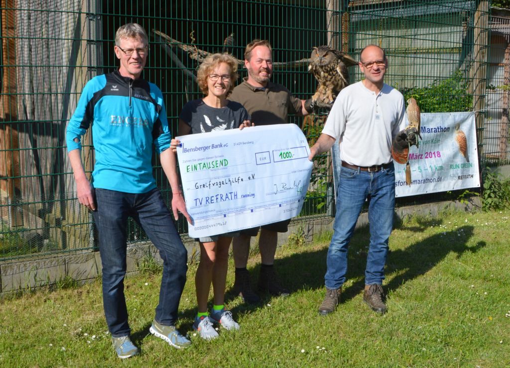 Greifvogelhilfe Scheckübergabe 2018 – Köfo-Marathon – TVR running